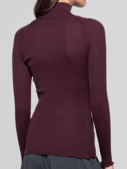 Col roulé large empiècement de guipure